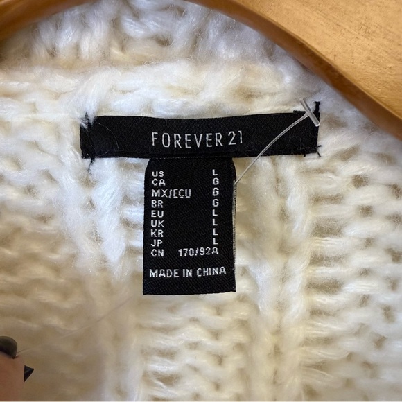 New! Forever 21 Chunky Knit Cowl Neck Sweater Winter White Women’s Size Large - Picture 7 of 9